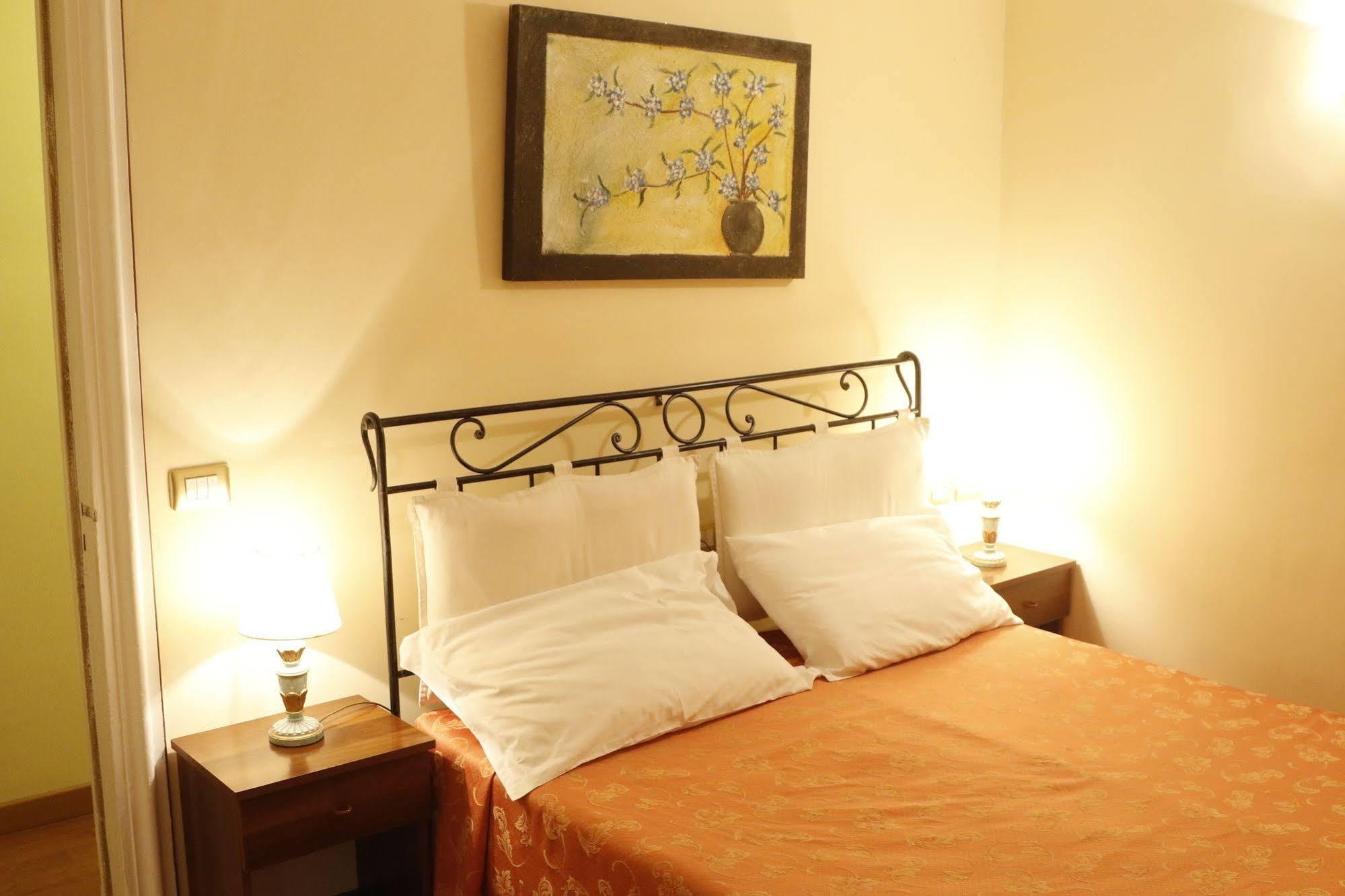 San Michele Inn Catania-Fontanarossai nemzetközi repülőtér Kültér fotó